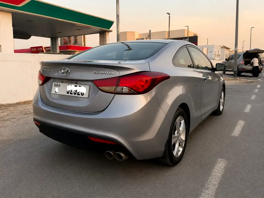 Hyundai Elantra 2.0 AT (175 hp)