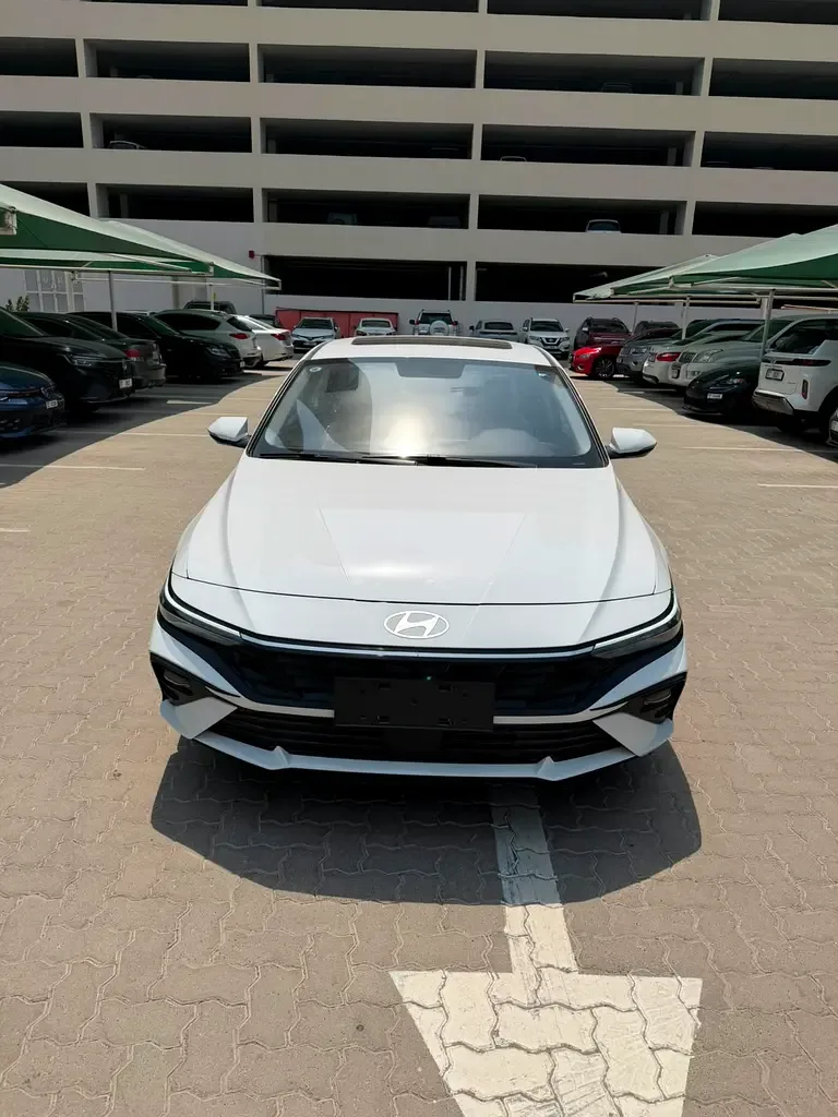 Hyundai Elantra 2.0 CVT (149 hp)