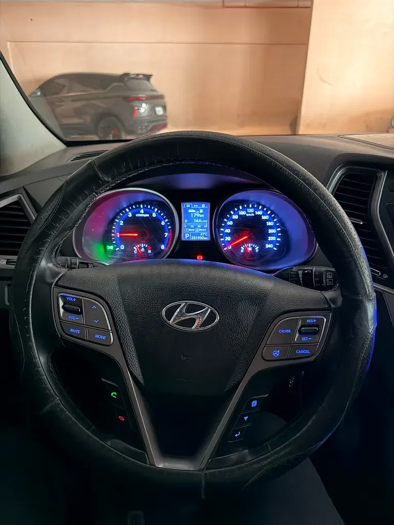Hyundai Grand Santa Fe 3.3 l, 249 hp, gasoline, Automatic transmission, Four-wheel drive (4WD) - 6