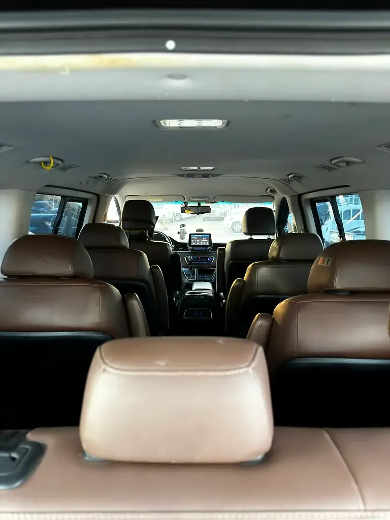 Hyundai Grand Starex 2.5 AT (175 hp) - 9