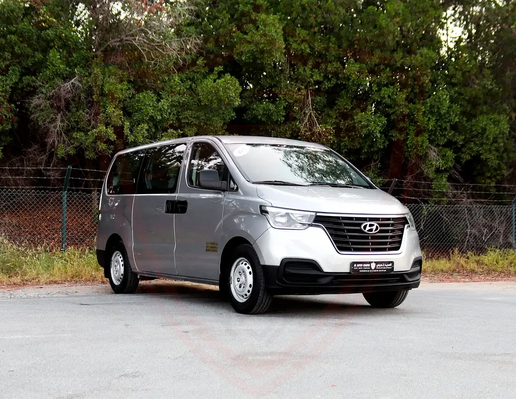 Hyundai H-1 2.4 AT (159 hp)