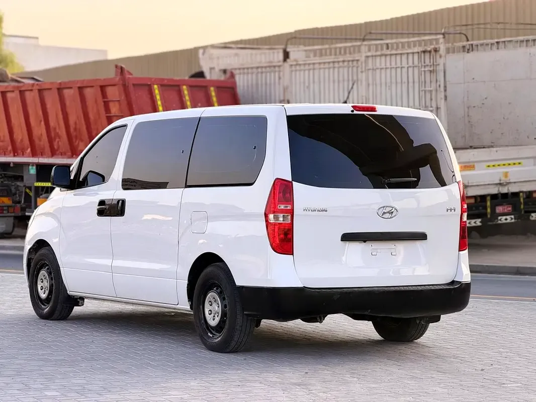 Hyundai H-1 2.4 AT (174 حصان) - 3