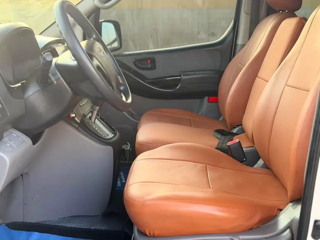 Hyundai H-1 2.4 AT (174 حصان) - 16
