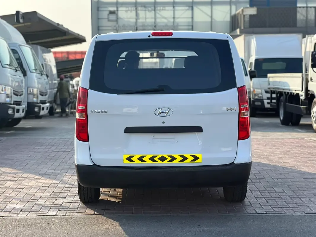 Hyundai H-1 2.4 MT (175 hp) - 5