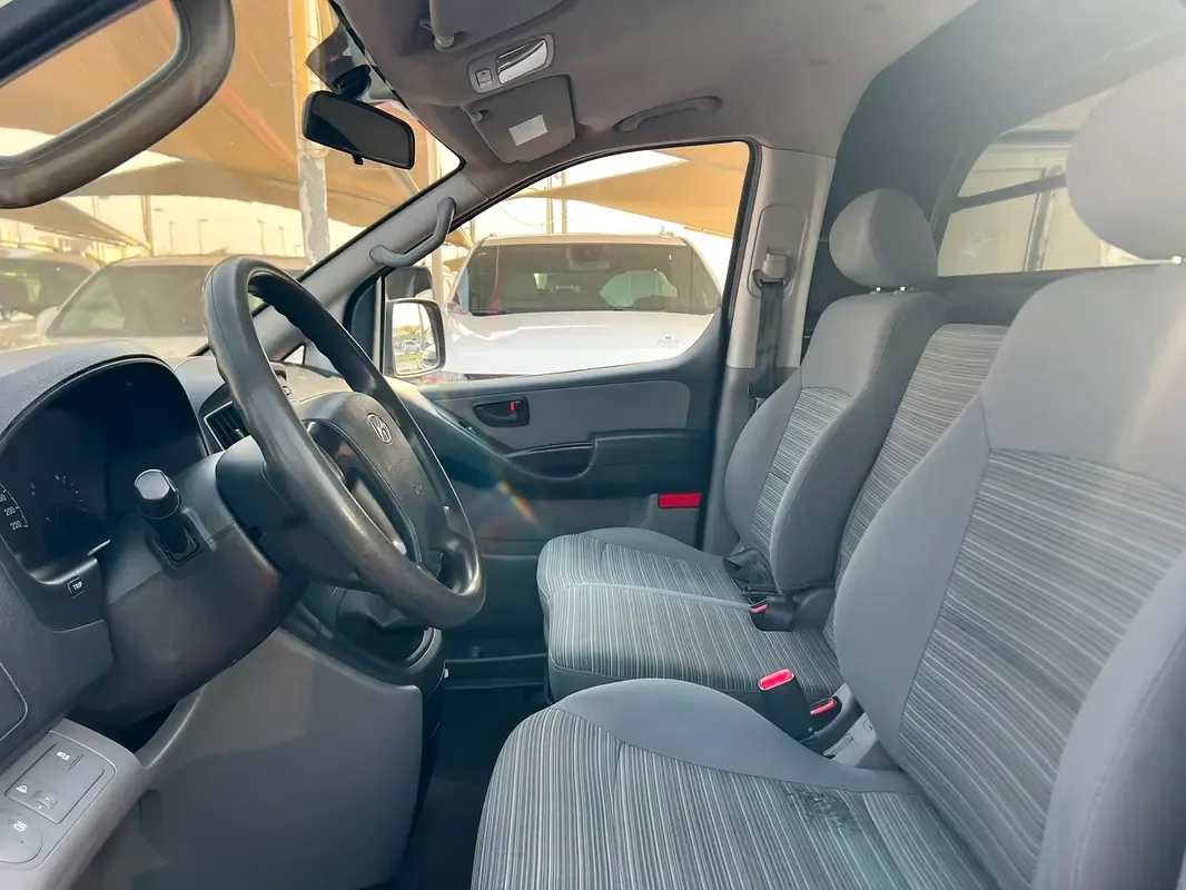 Hyundai H-1 2.4 MT (175 حصان) - 9