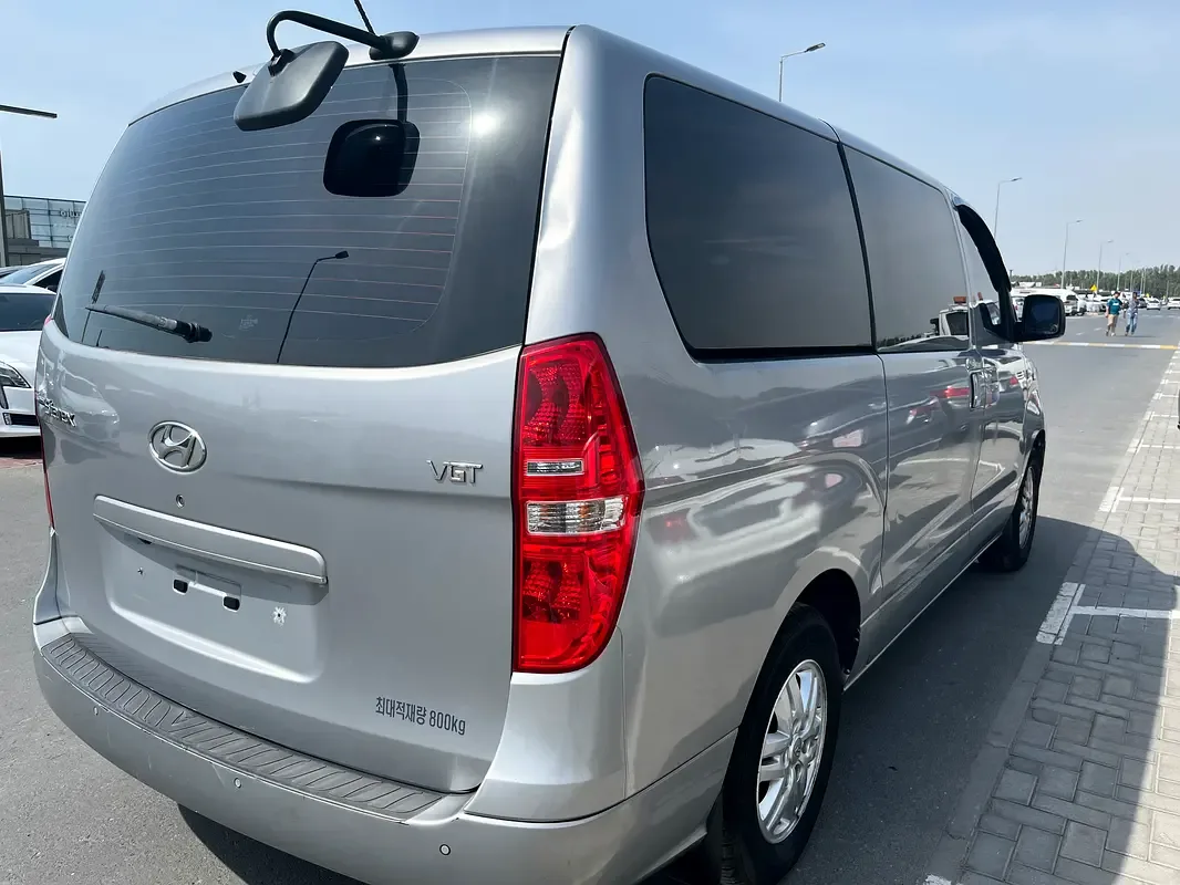 Hyundai H-1 2.5 AT (170 hp) - 4