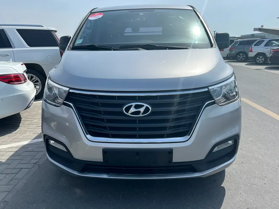 Hyundai H-1 2.5 AT (170 hp) - 3