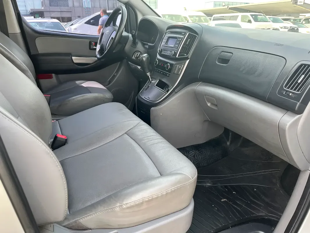 Hyundai H-1 2.5 AT (170 hp) - 7