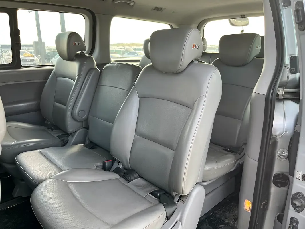 Hyundai H-1 2.5 AT (170 حصان) - 11