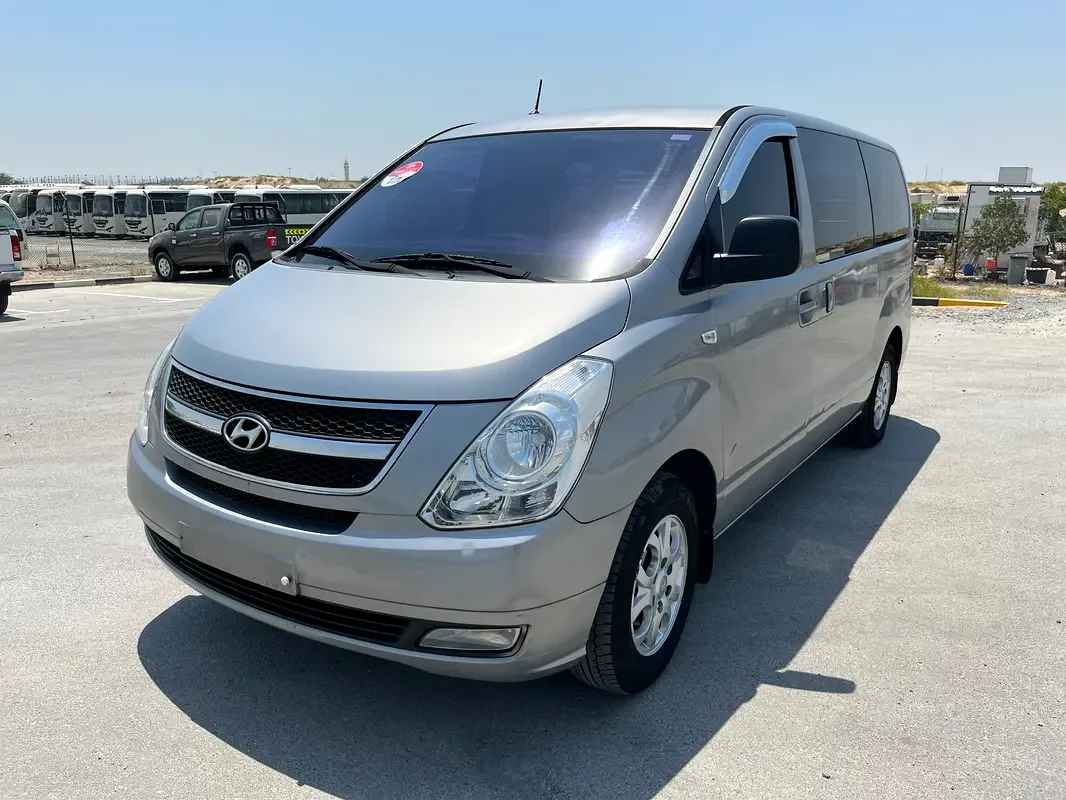 Hyundai H-1 2.5 AT (170 hp) - 2