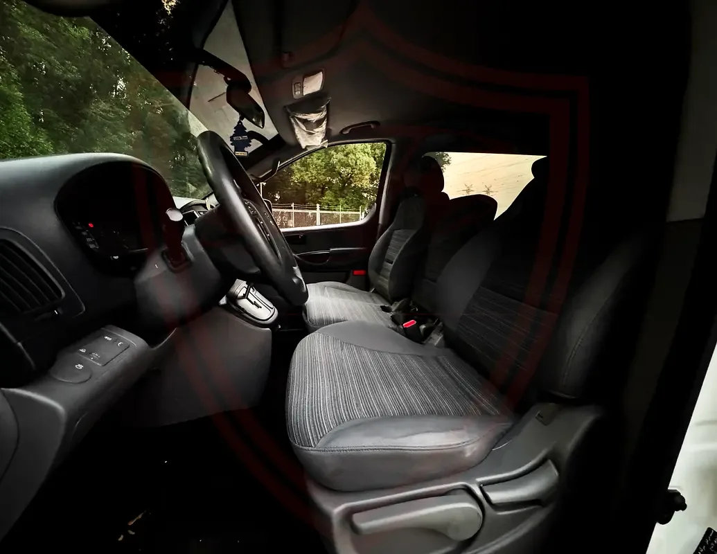 Hyundai H-1 2.5 AT (170 hp) - 9