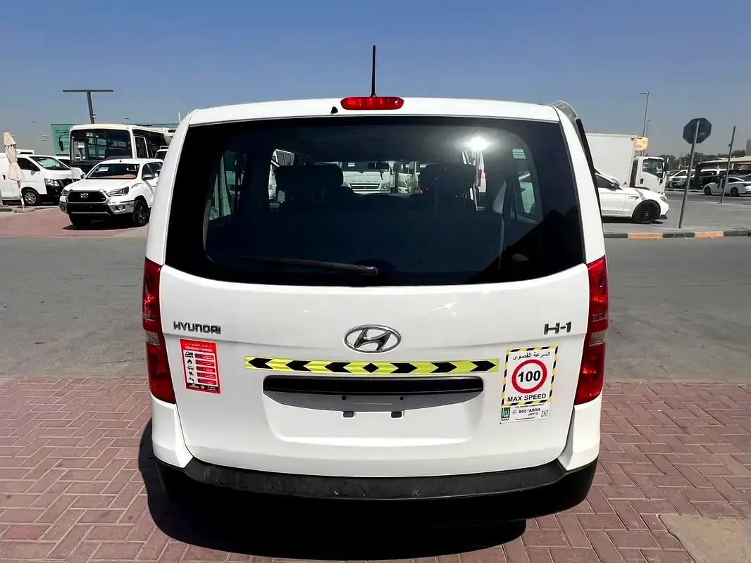 Hyundai H-1 2.5 AT RWD (170 hp) - 5