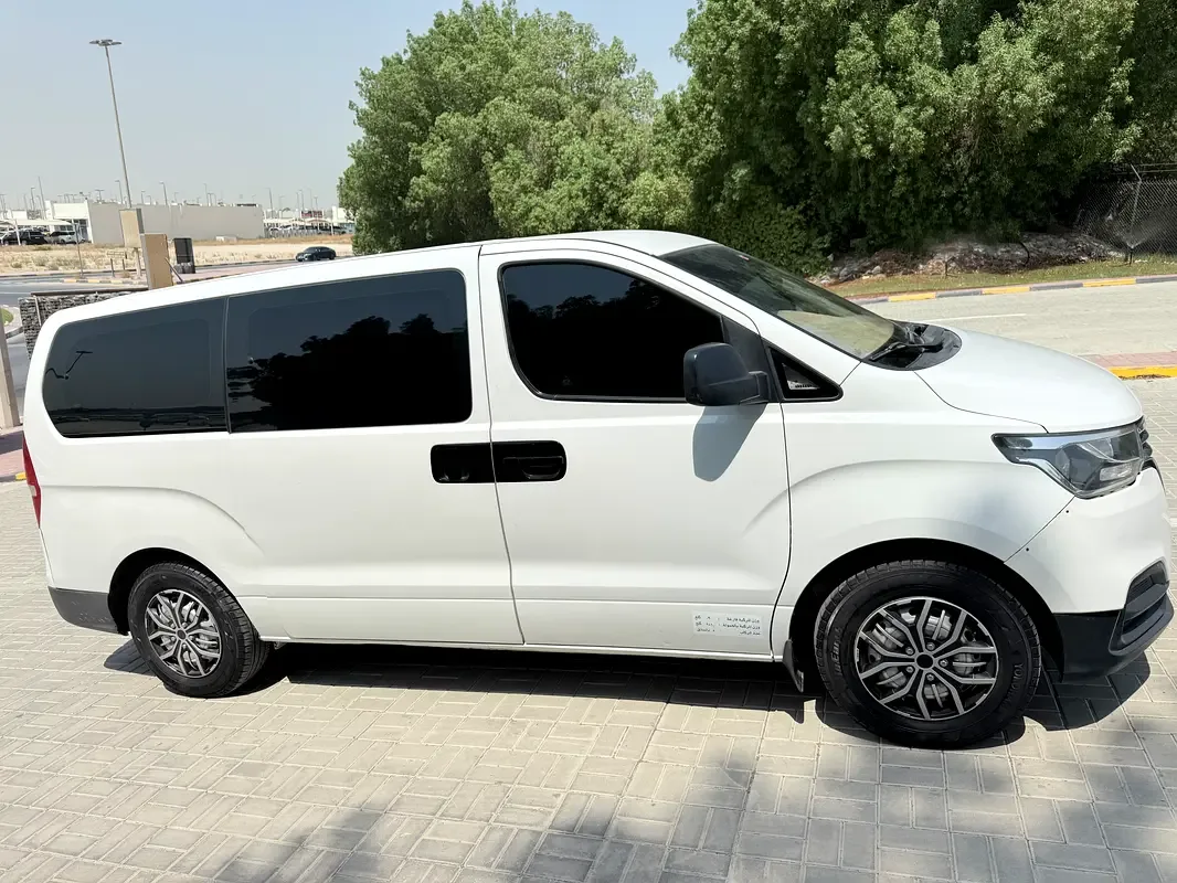 Hyundai H-1 2.5 AT RWD (170 حصان) - 7