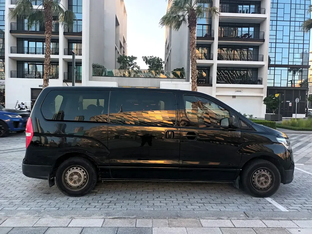 Hyundai H-1 2.5 AT RWD (170 hp) - 4
