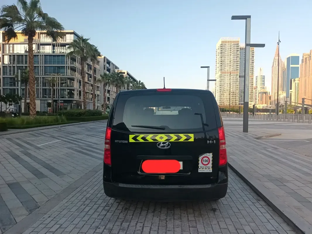 Hyundai H-1 2.5 AT RWD (170 hp) - 8