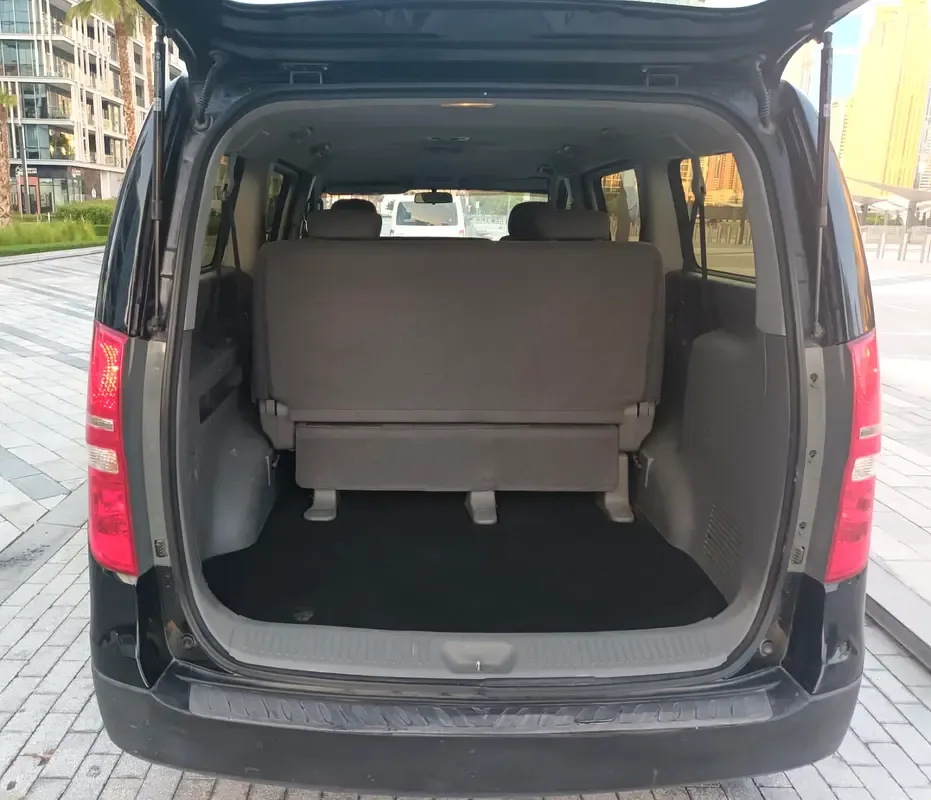 Hyundai H-1 2.5 AT RWD (170 hp) - 9