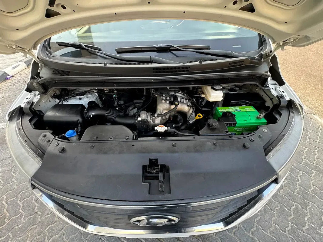 Hyundai H-1 2.5 AT RWD (170 حصان) - 7