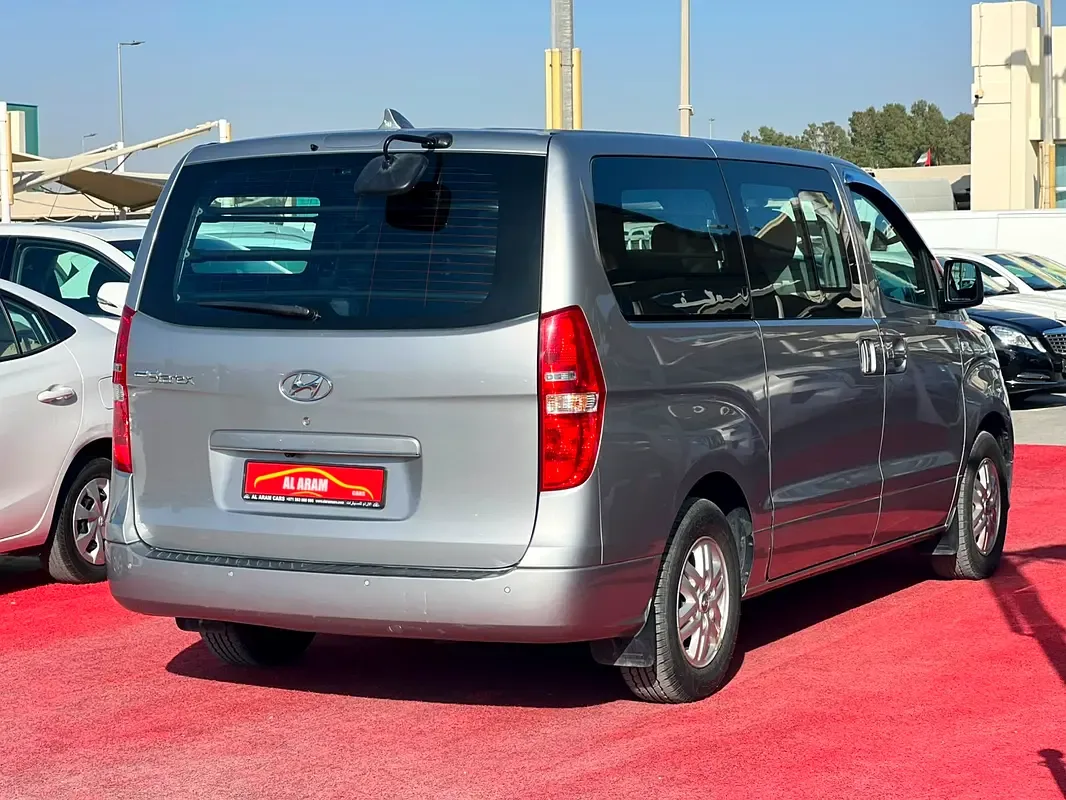Hyundai H-1 2.5 MT (100 hp) - 6