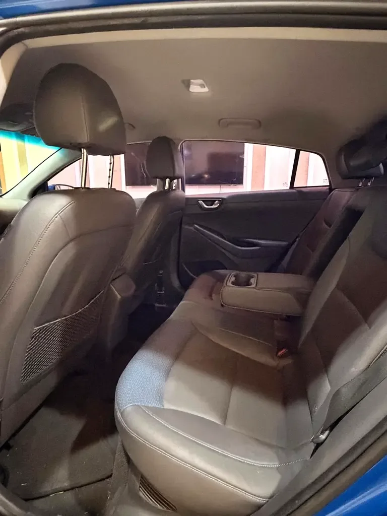 Hyundai Ioniq 1.6 Plug-in-Hybrid AMT (105 hp) - 11