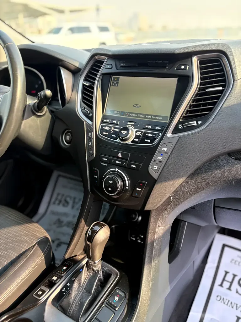 Hyundai Santa Fe 2.2 AT AWD (200 حصان) - 11