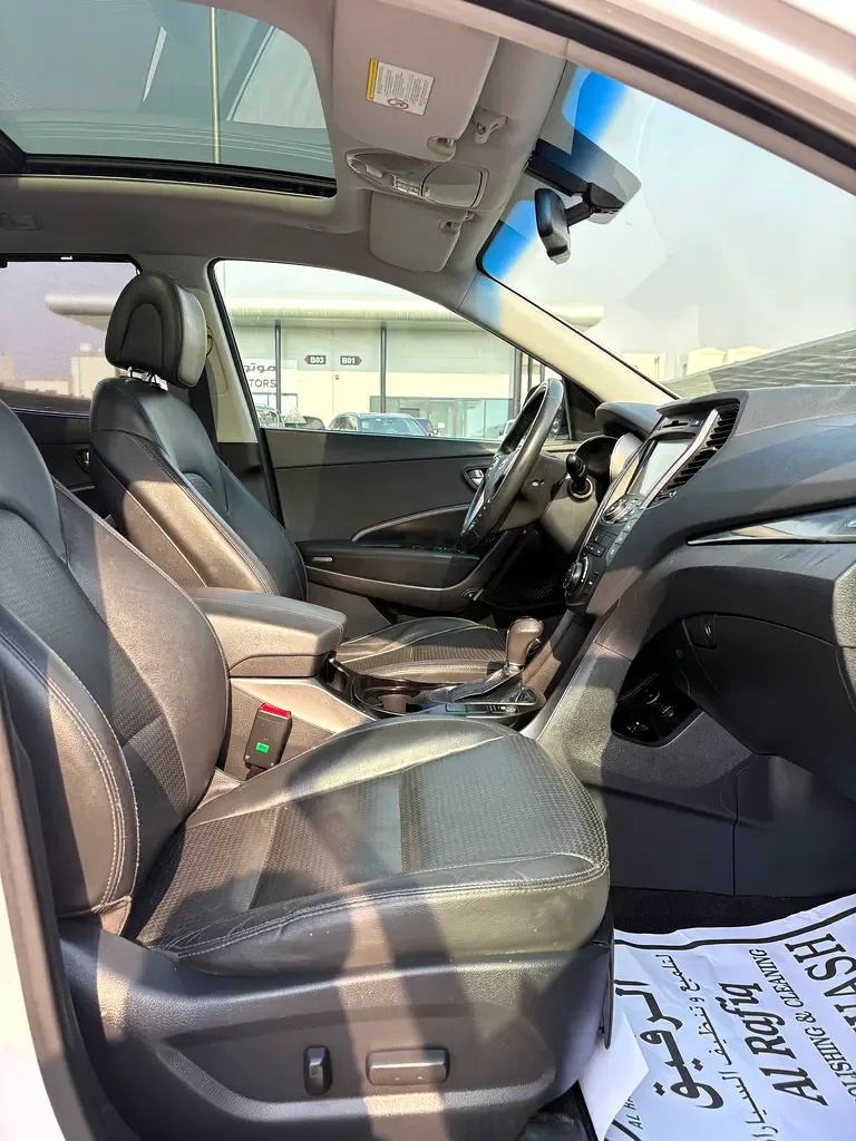 Hyundai Santa Fe 2.2 AT AWD (200 حصان) - 13