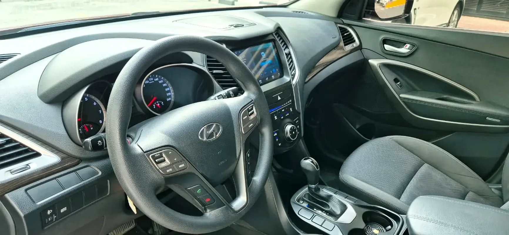 Hyundai Santa Fe 2.4 AT (175 hp) - 2