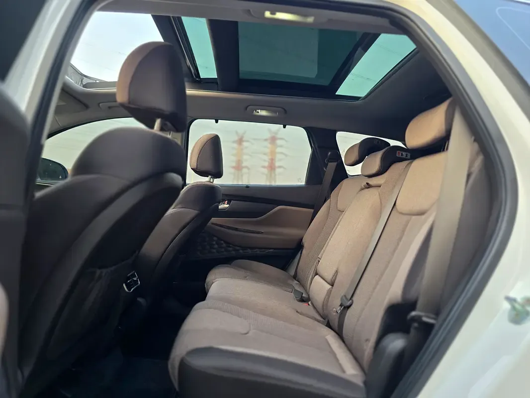 Hyundai Santa Fe 2.5 AMT (281 hp) - 9