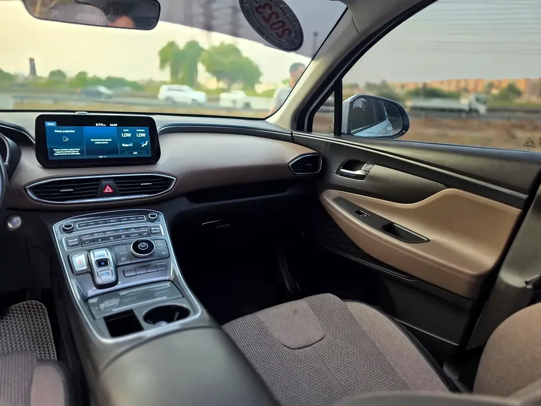 Hyundai Santa Fe 2.5 AMT (281 hp) - 16