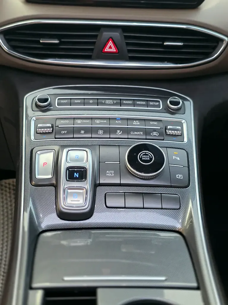 Hyundai Santa Fe 2.5 AMT (281 hp) - 15