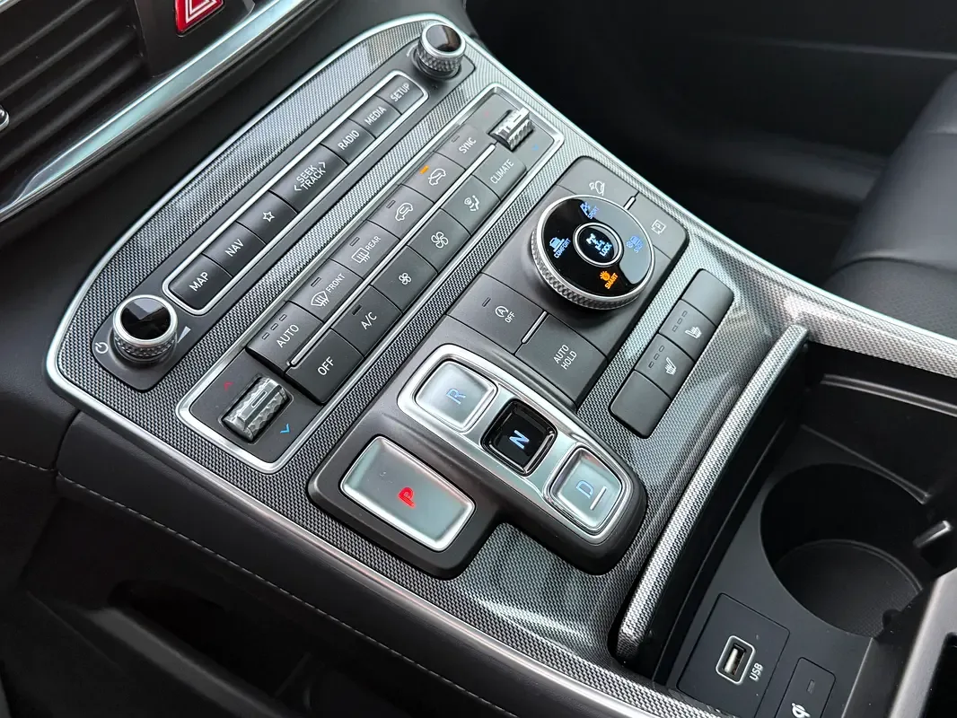 Hyundai Santa Fe 2.5 AT 4WD (194 حصان) - 11