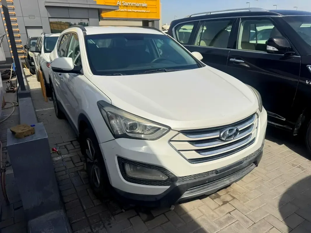 Hyundai Santa Fe 3.0 AT 4WD (249 hp)