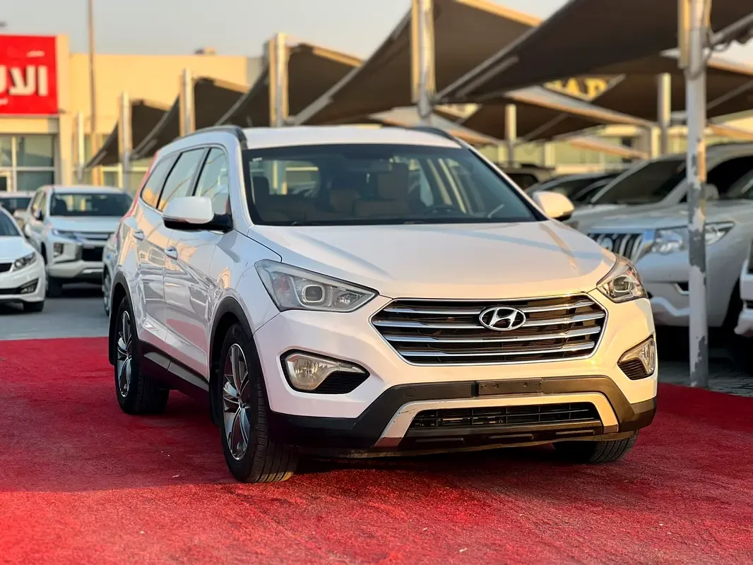 Hyundai Santa Fe 3.3 AT (267 hp)
