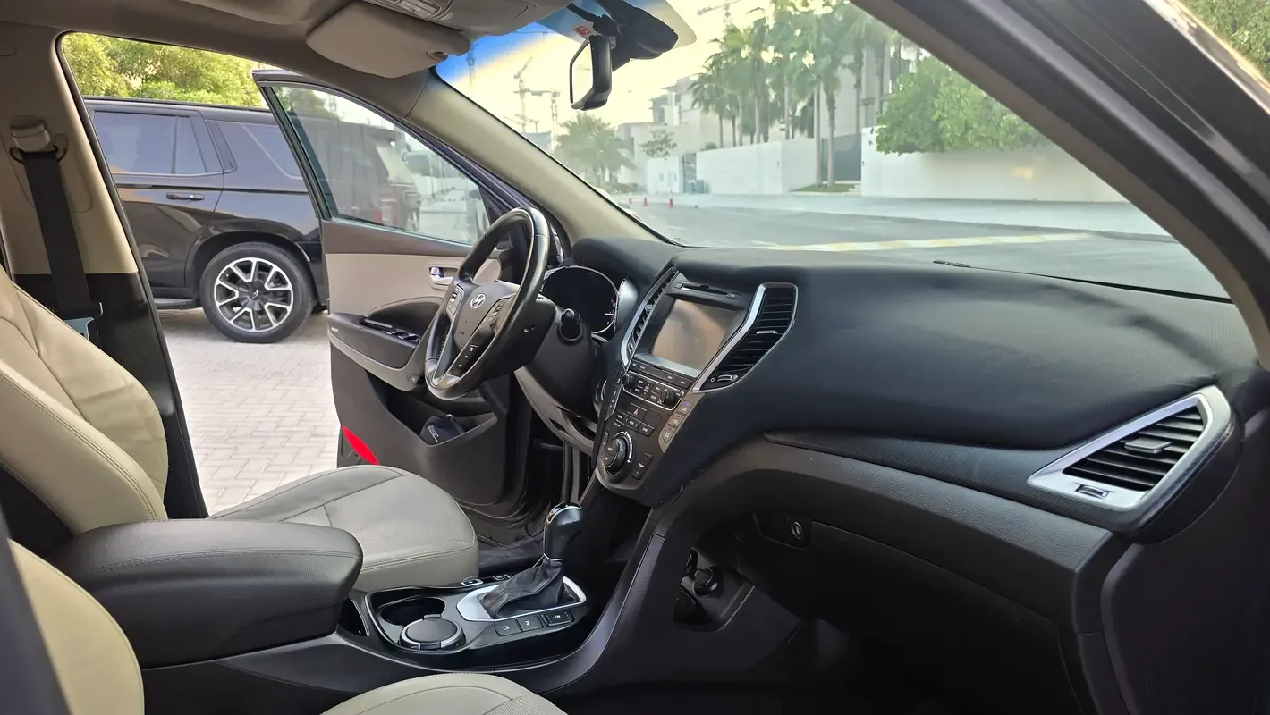 Hyundai Santa Fe 3.3 AT (294 hp) - 10