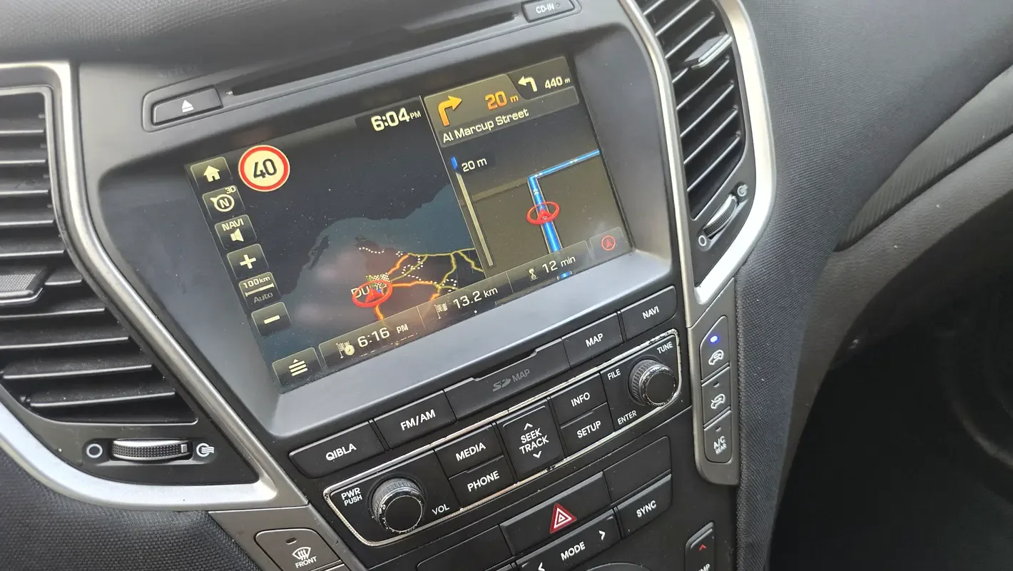 Hyundai Santa Fe 3.3 AT (294 hp) - 12
