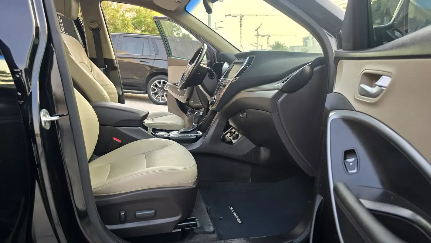 Hyundai Santa Fe 3.3 AT (294 hp) - 11