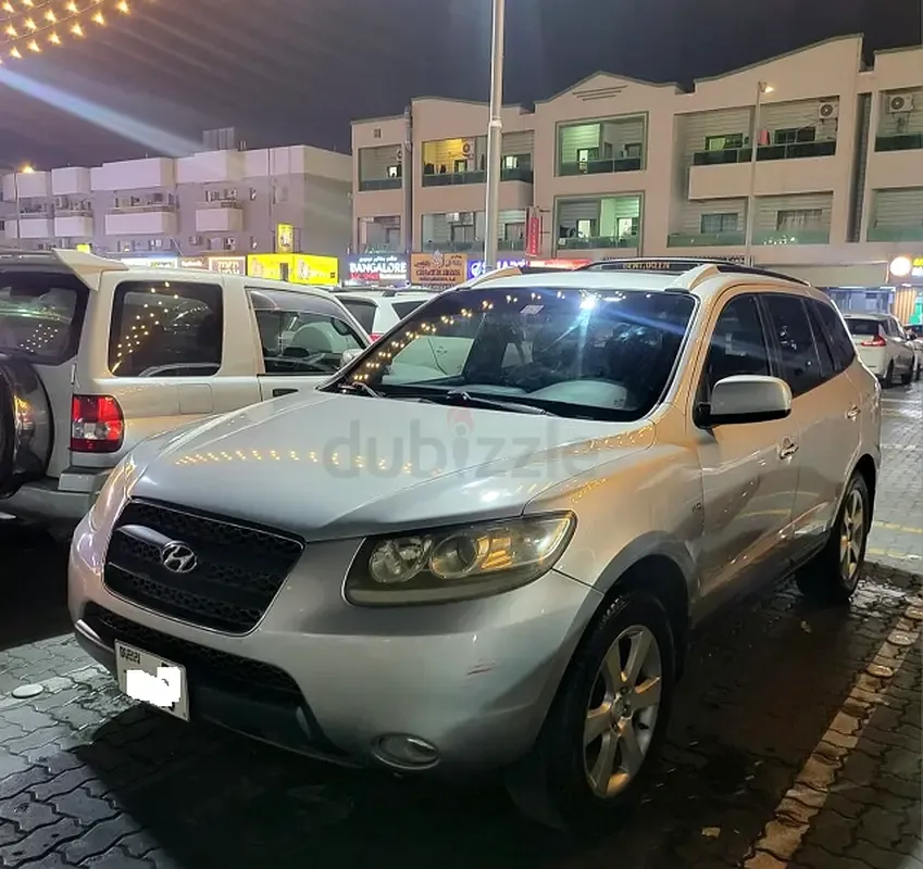 Hyundai Santa Fe 3.3 AT AWD (245 hp)