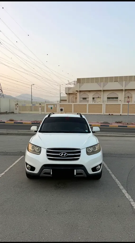 Hyundai Santa Fe 3.5 AT AWD (280 hp)