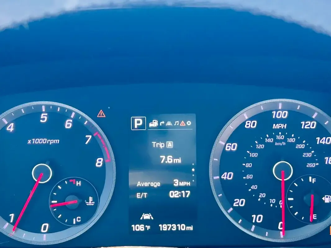 Hyundai Sonata 2.0 AT (151 حصان) - 15