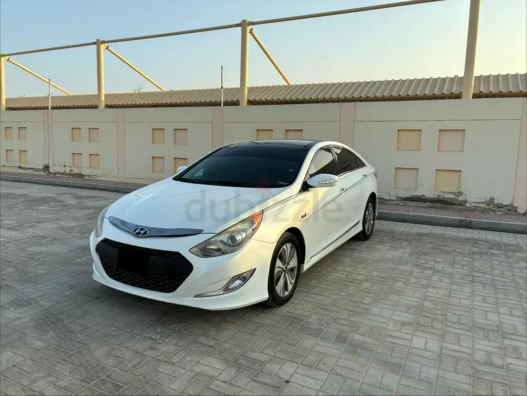 Hyundai Sonata 2.0 AT (195 hp)
