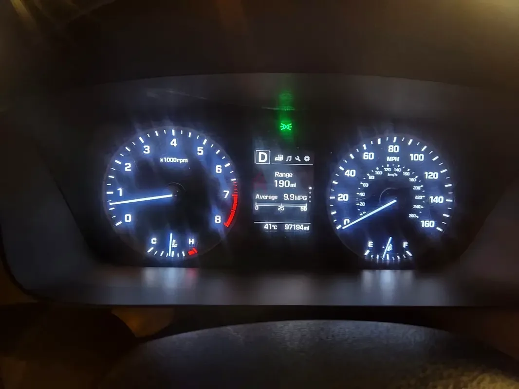 Hyundai Sonata 2.0 AT (245 حصان) - 10