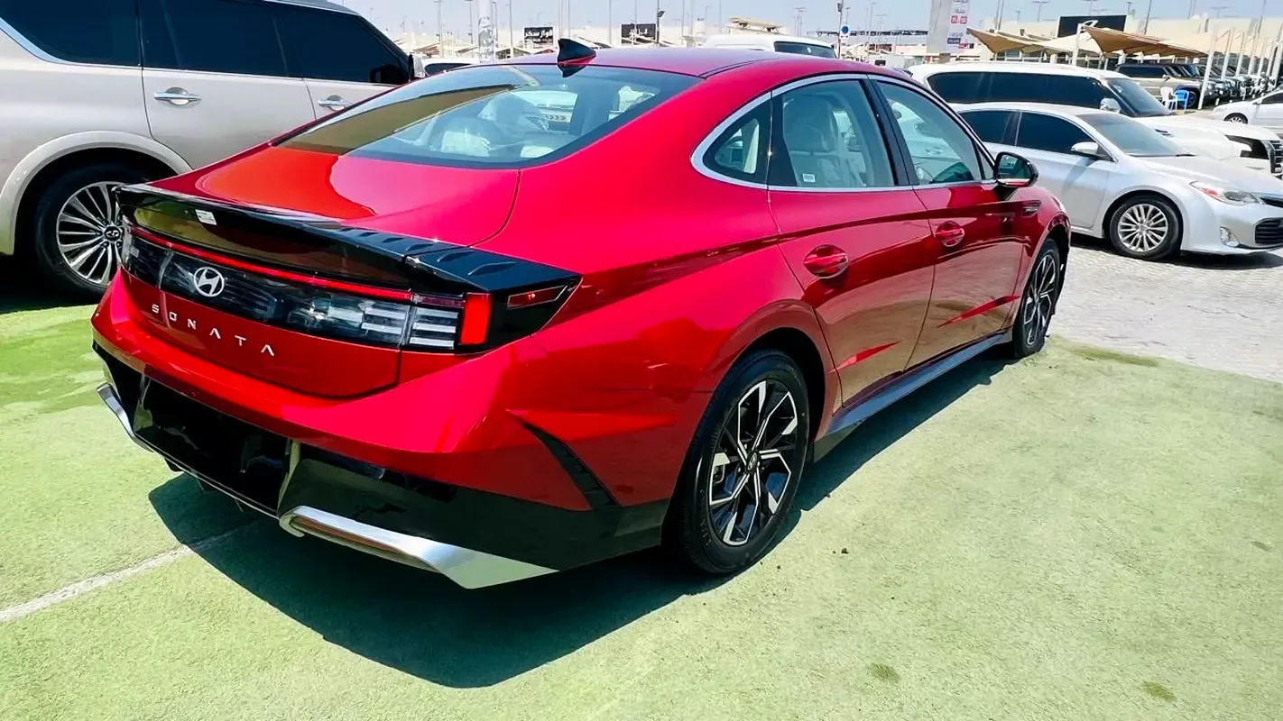 Hyundai Sonata 2.5 AT (191 حصان) - 6