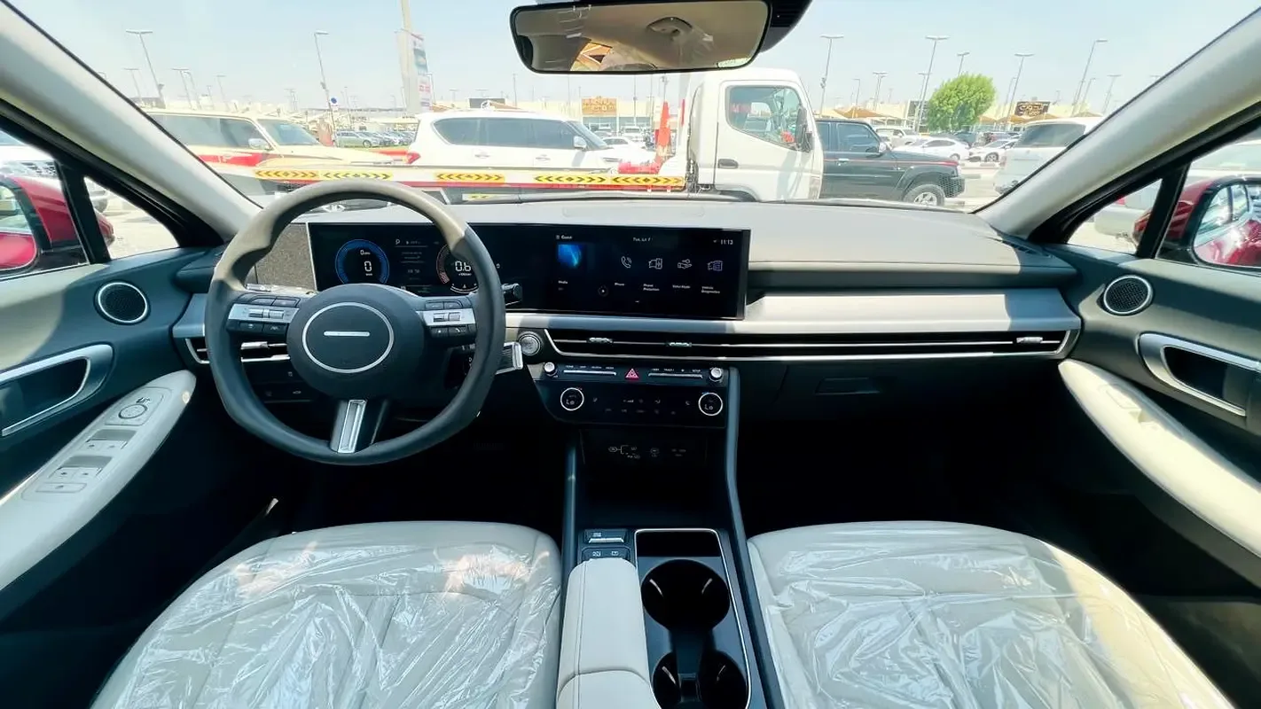 Hyundai Sonata 2.5 AT (191 حصان) - 9