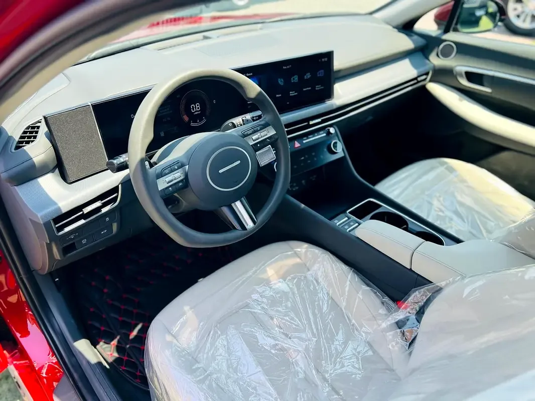 Hyundai Sonata 2.5 AT (191 حصان) - 12