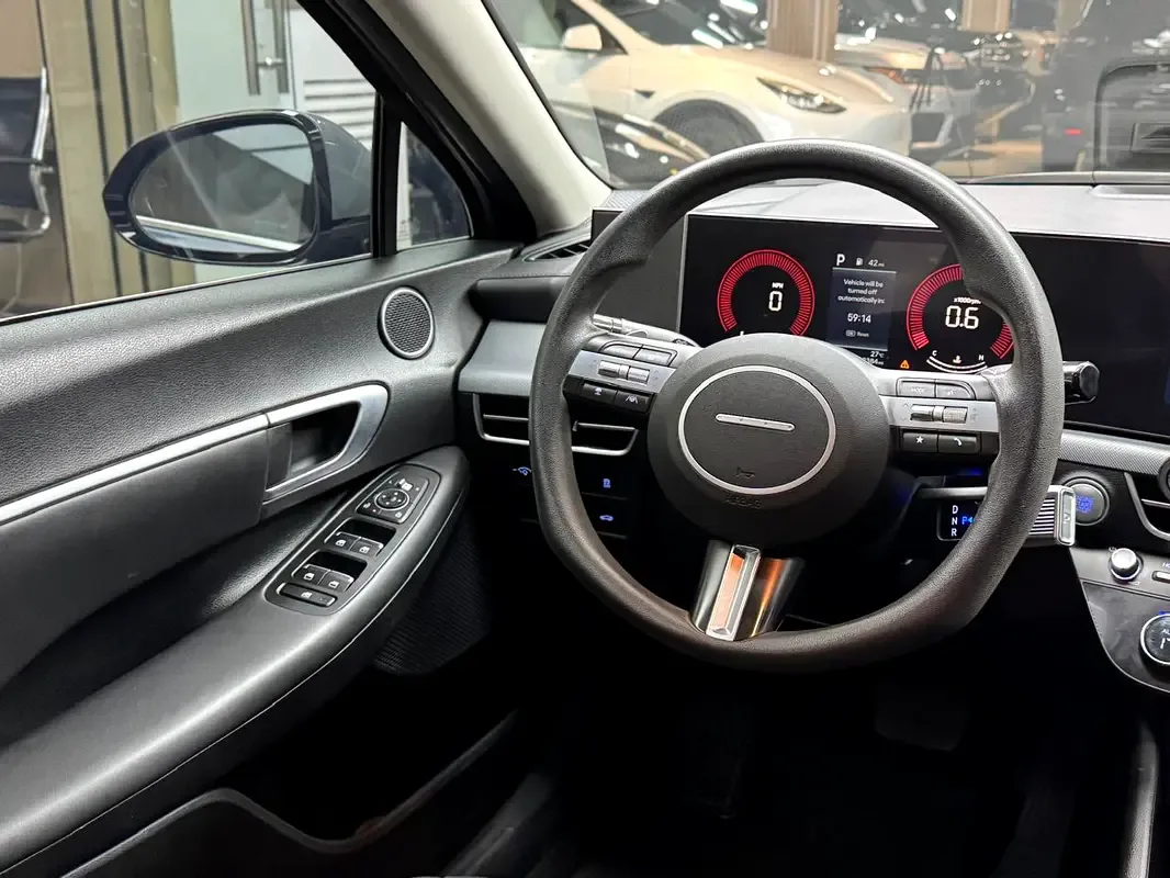 Hyundai Sonata 2.5 AT (191 حصان) - 9