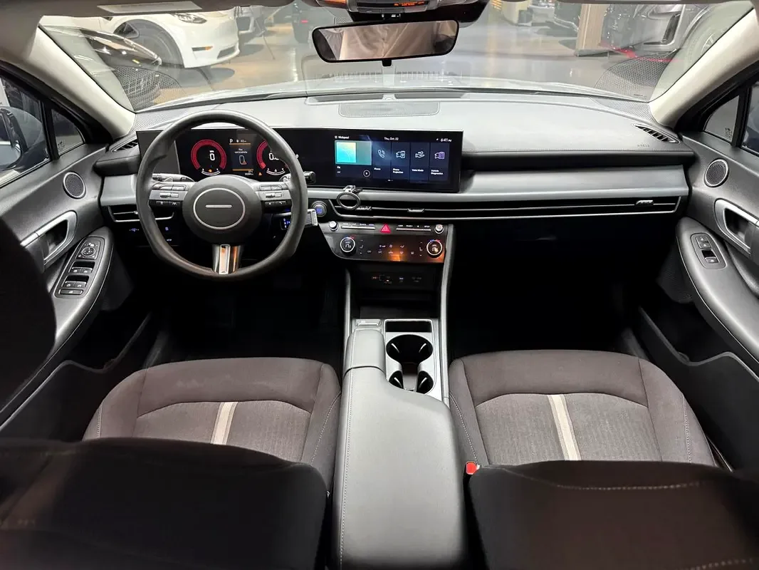 Hyundai Sonata 2.5 AT (191 حصان) - 13