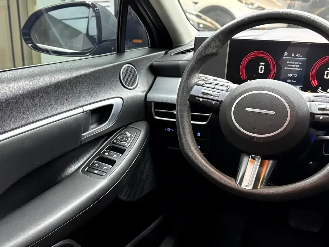 Hyundai Sonata 2.5 AT (191 حصان) - 12