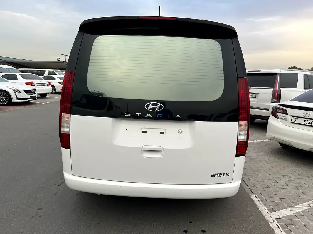 Hyundai Staria 2.2 AT (177 حصان) - 6