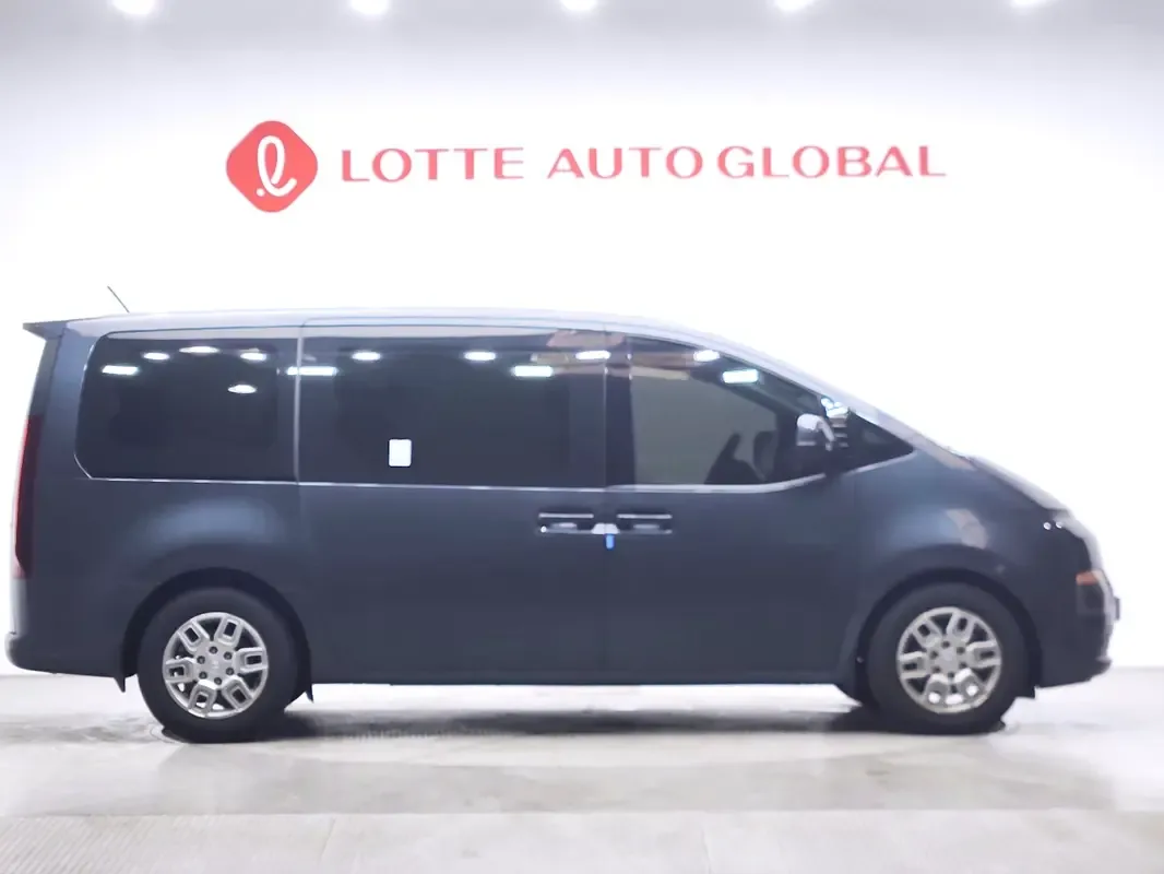 Hyundai Staria 2.2 AT AWD (177 حصان) - 6
