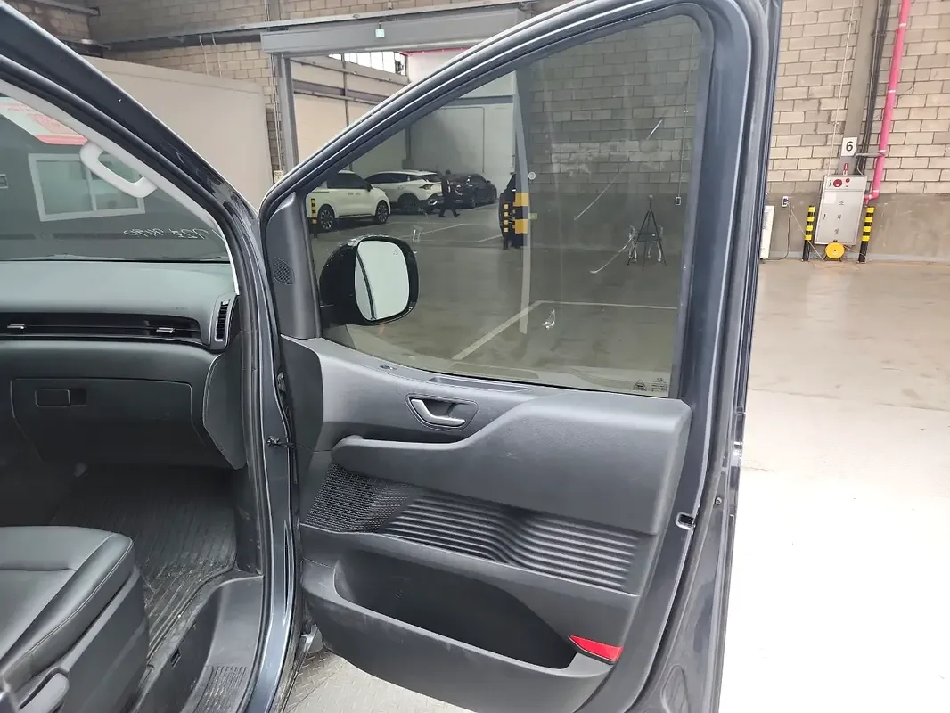 Hyundai Staria 2.2 AT AWD (177 حصان) - 13
