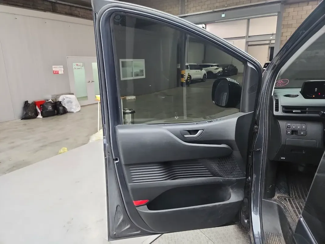 Hyundai Staria 2.2 AT AWD (177 حصان) - 20